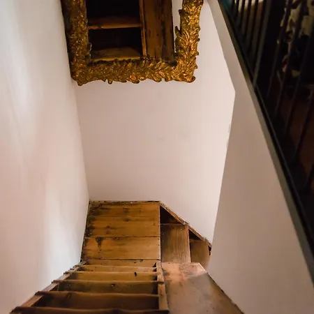 Apartment Historical And Luxury *