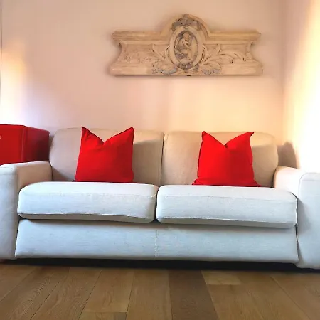 Historical And Luxury